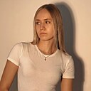 Знакомства: Лидия, 18 лет, Санкт-Петербург
