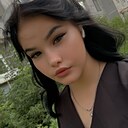 Знакомства: Милка, 22 года, Омск