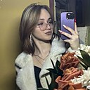 Знакомства: Марина, 23 года, Уссурийск