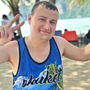 Знакомства: Александр, 35 лет, Братск