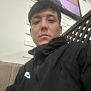 Знакомства: Адиль, 32 года, Астана