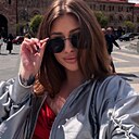 Знакомства: Ника, 26 лет, Ереван