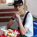 Знакомства: Иван, 21 год, Киров