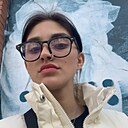 Знакомства: Олечка, 22 года, Тольятти