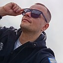 Знакомства: Денис, 33 года, Людиново