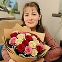 Знакомства: Елена, 35 лет, Красноуральск
