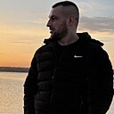 Знакомства: Артем, 33 года, Павлоград