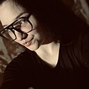 Знакомства: Александра, 23 года, Александровск