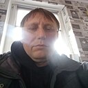 Знакомства: Кирил, 39 лет, Круглое