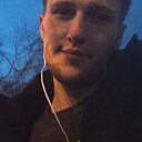 Знакомства: Артём, 27 лет, Мурманск