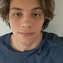 Знакомства: Андрей, 19 лет, Москва