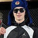 Знакомства: Леха, 18 лет, Магадан