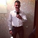 Знакомства: Максим, 33 года, Челябинск