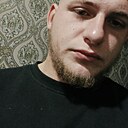 Знакомства: Андрей, 25 лет, Майкоп