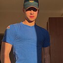 Знакомства: Евгений, 21 год, Буденновск