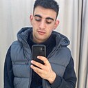 Знакомства: Гарик, 20 лет, Реутов