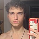 Знакомства: Михаил, 24 года, Москва