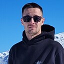 Знакомства: Андрей, 32 года, Брянск