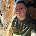 Знакомства: Артур, 37 лет, Челябинск