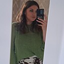 Знакомства: Эндже, 29 лет, Приютово