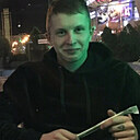 Знакомства: Александр, 31 год, Калининград