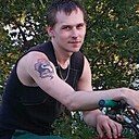 Знакомства: Денис, 33 года, Киров