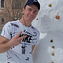 Знакомства: Иван, 34 года, Владивосток