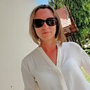 Знакомства: Алёнка, 45 лет, Омск