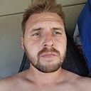 Знакомства: Геннадий, 28 лет, Медвежьегорск