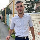 Знакомства: Никита, 26 лет, Невинномысск