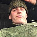 Знакомства: Макс, 23 года, Калинковичи