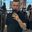 Знакомства: Максим, 31 год, Ульяновск