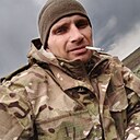 Знакомства: Витя, 33 года, Донецк