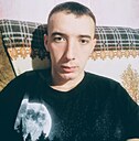 Знакомства: Александр, 27 лет, Саратов