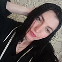 Знакомства: Карина, 23 года, Запорожье
