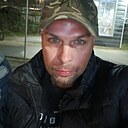Знакомства: Валентин, 32 года, Феодосия