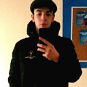 Знакомства: Максим, 19 лет, Калининград