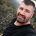 Знакомства: Артур, 32 года, Чернигов
