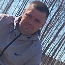 Знакомства: Серёга, 38 лет, Белгород