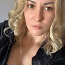 Знакомства: Ирина, 32 года, Макеевка