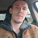 Знакомства: Виталий, 31 год, Ужур