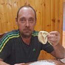Знакомства: Александр, 42 года, Варениковская