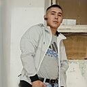 Знакомства: Дарик, 28 лет, Березники