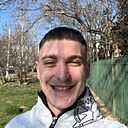 Знакомства: Максим, 22 года, Севастополь