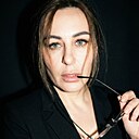 Знакомства: Лилия, 39 лет, Екатеринбург