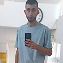 Знакомства: Кирилл, 25 лет, Славянск-на-Кубани