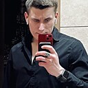 Знакомства: Илья, 28 лет, Екатеринбург