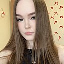 Знакомства: Оля, 18 лет, Тюмень