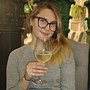 Знакомства: Ангелина, 26 лет, Магадан