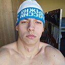 Знакомства: Паша, 23 года, Челябинск